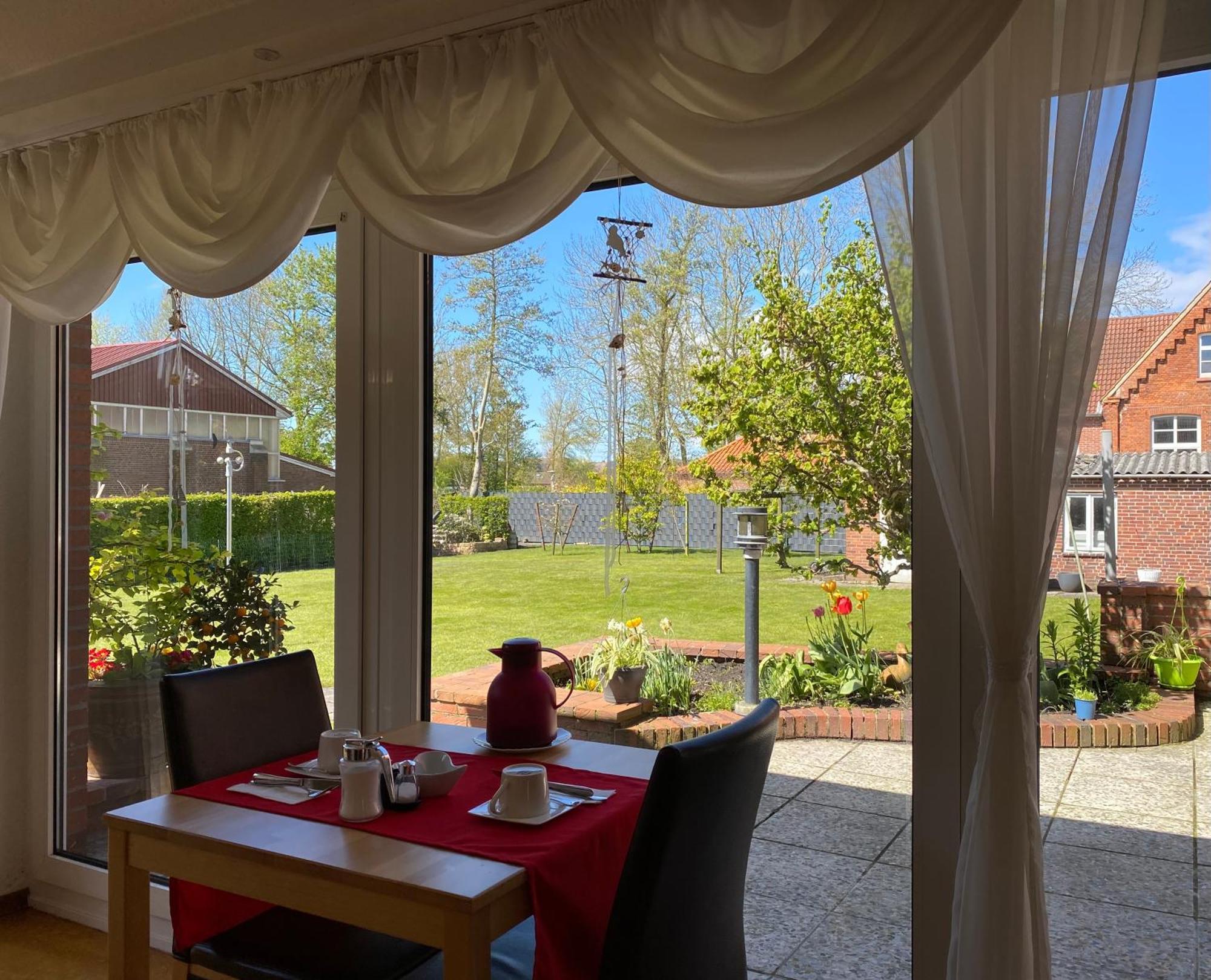 Pension Seehund Норден Экстерьер фото